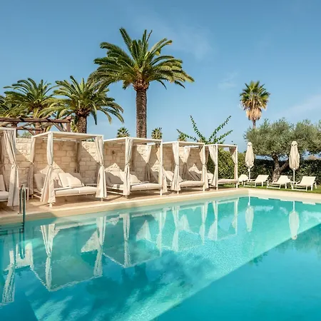 Airis Boutique Hotel & Suites - For Adults Only-3